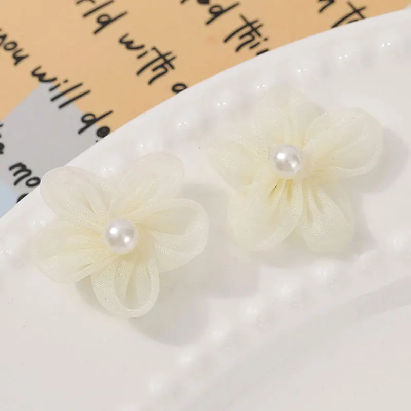 Applique Patch Flower - 100 SZT. Aplikacje Kwiatowe z Perłową