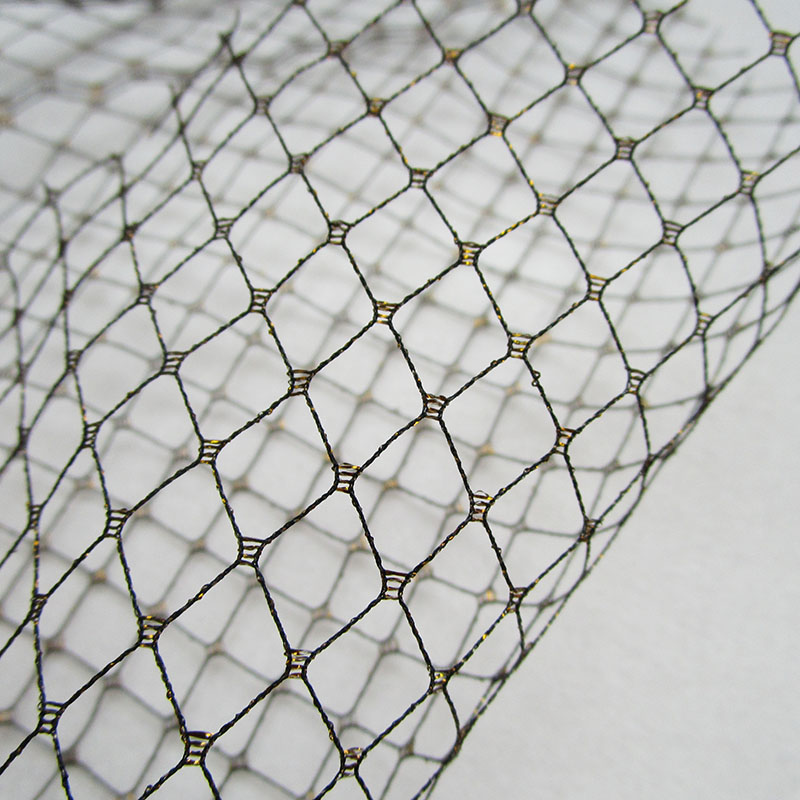 Czarna siatka z diamentowym wz – Crystal Mesh Fabric recenzja i cena