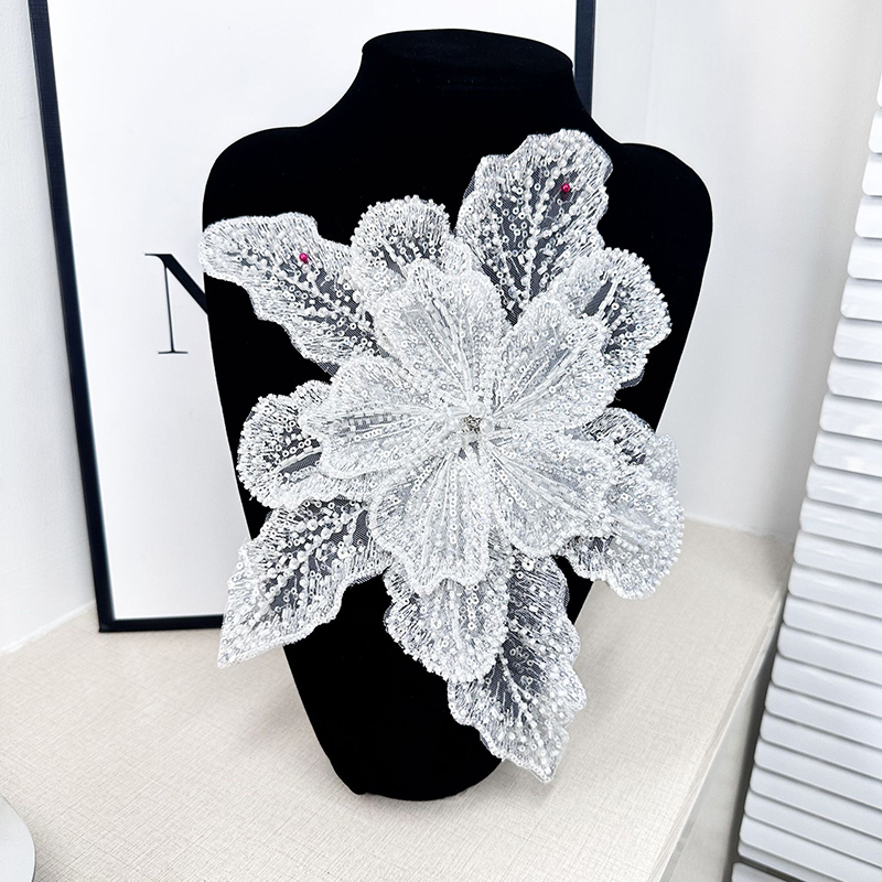 Biała koronkowa aplikacja z ce – Applique Patch Flower recenzja i cena